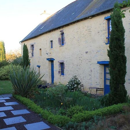 L'Ancien Presbytere Hotell Monterfil Eksteriør bilde