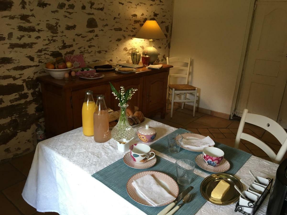 L'Ancien Presbytere Hotell Monterfil Eksteriør bilde